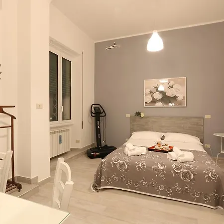 לינה וארוחת בוקר Germana House רומא
