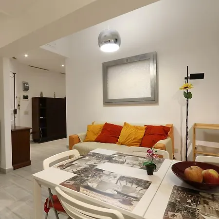 לינה וארוחת בוקר Germana House
